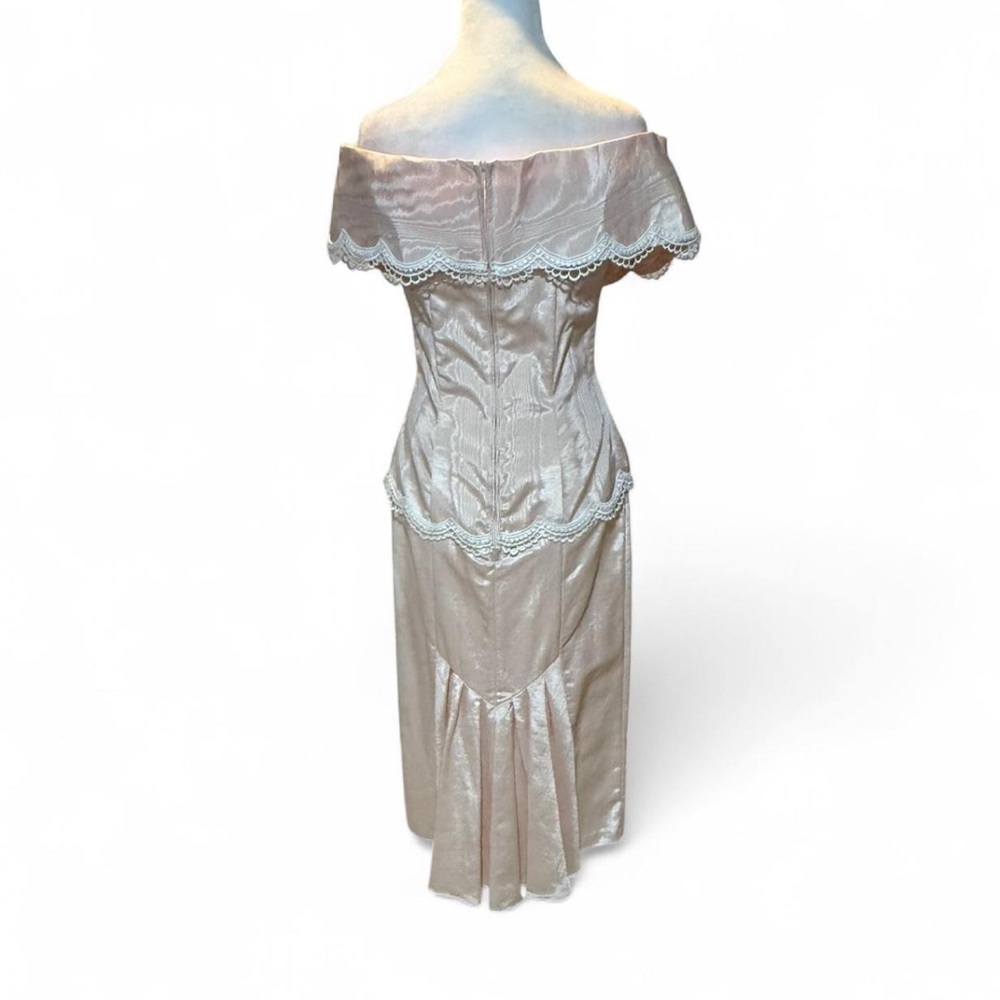 Scott McClintock designer 1980’s Vintage Retro Elegant Off-Shoulder Lace Dress - Picture 5 of 7